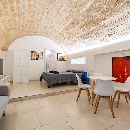 Le Cave Apartment บารี ภายนอก รูปภาพ