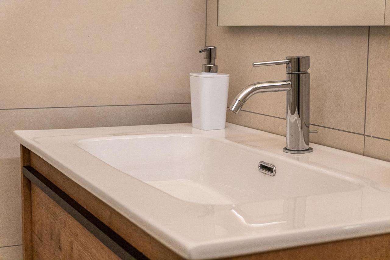 Le Cave Apartment บารี ภายนอก รูปภาพ